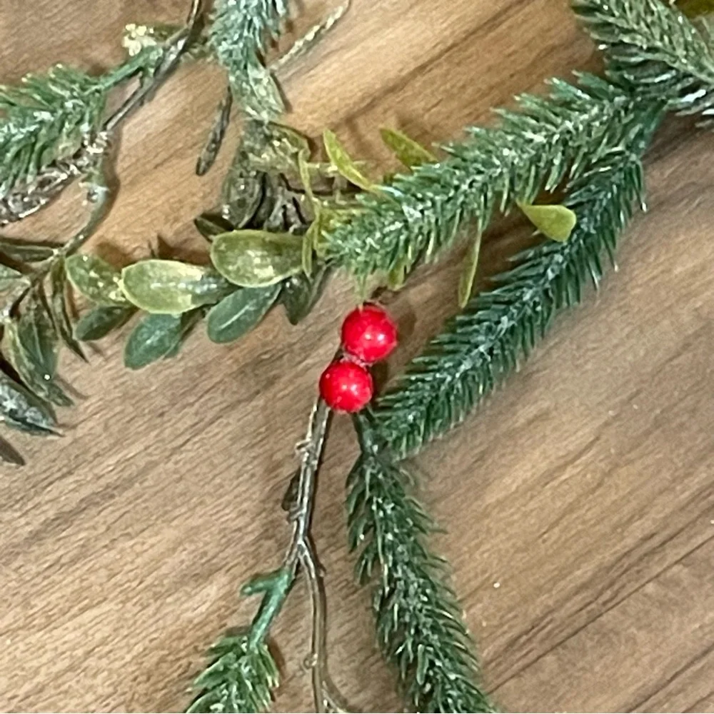 Festive Faux Greenery Garland with Red Berries NWT